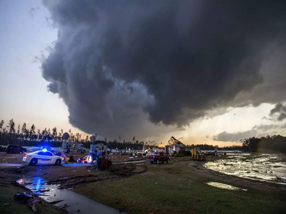 Severe Storms Expected to Bring Large Hail, Strong Winds, and Tornadoes