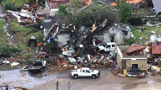 2 dead, including an infant, dozens injured in Oklahoma tornadoes