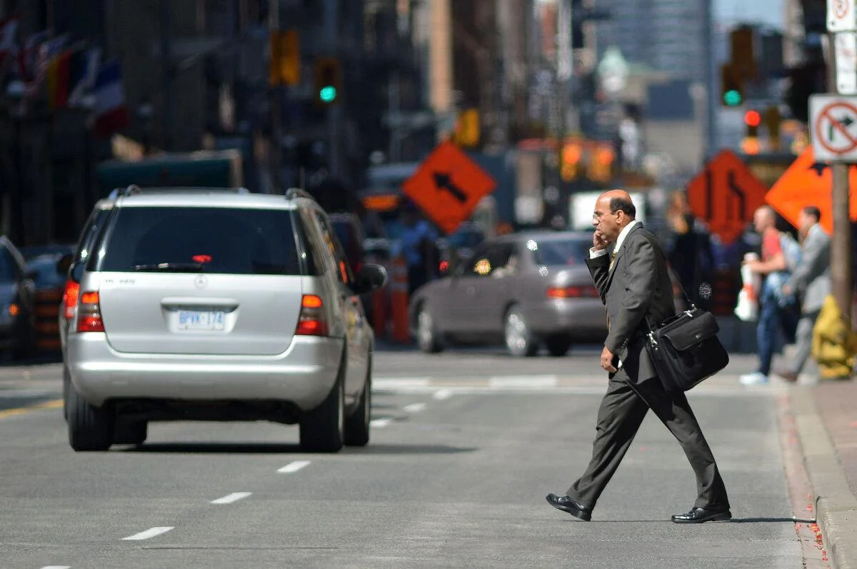 Is It Illegal to Jaywalk in Arizona? Here's What the Law Says