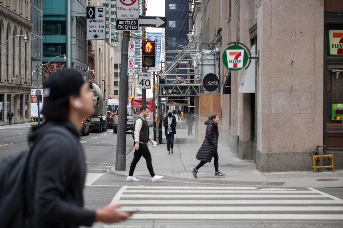Is It Illegal to Jaywalk in Pennsylvania? Here’s What the Law Says