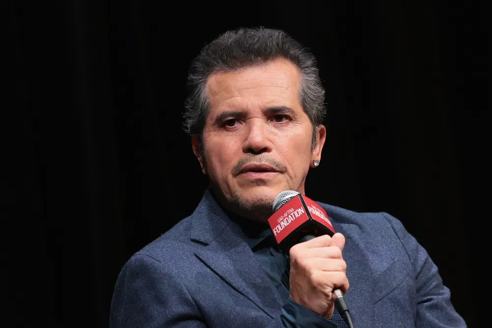 John Leguizamo regrets turning down 'Mr. & Mrs. Smith' due to feeling dissed by the offer of scale pay, especially considering Jolie and Pitt's $20 million salary.